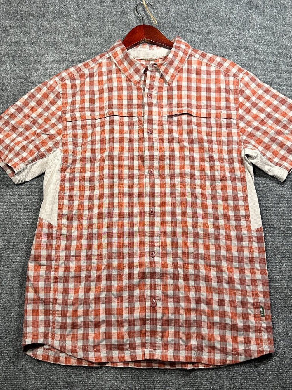 REI Coop Shirt Mens Small Button Up Orange Plaid Short Sleeve Breathable Pockets